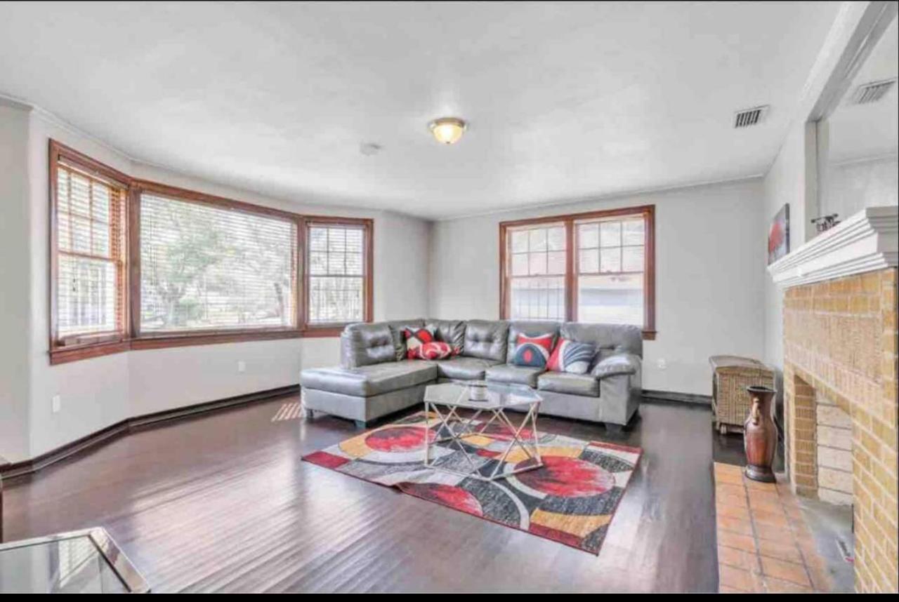 Comfy Pet Friendly Home In Jacksonville Mins To Downtown'S Eksteriør billede