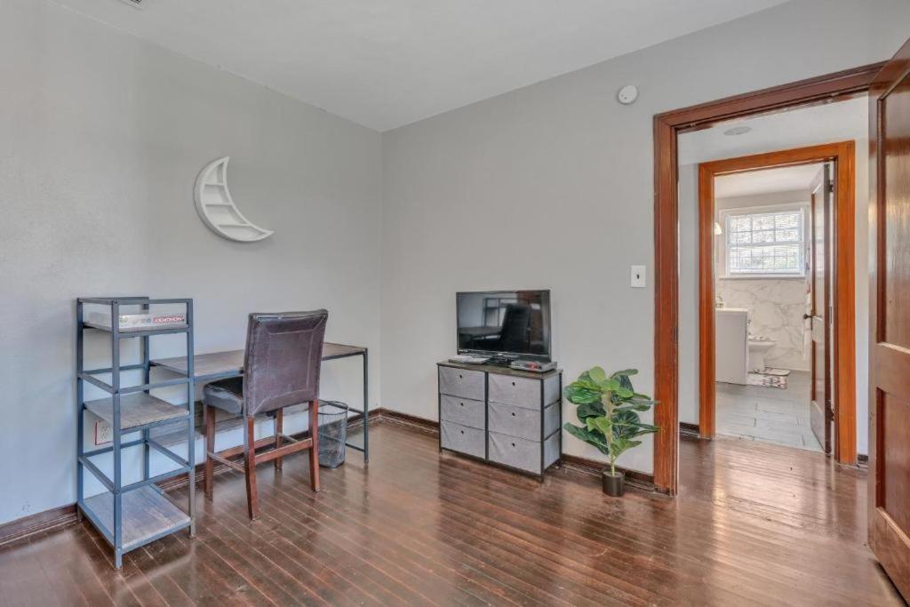 Comfy Pet Friendly Home In Jacksonville Mins To Downtown'S Eksteriør billede