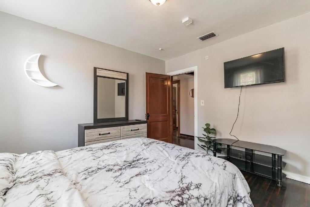 Comfy Pet Friendly Home In Jacksonville Mins To Downtown'S Eksteriør billede